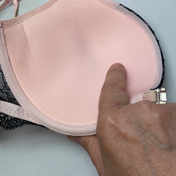 LS PNK/BLK Front Closing Pushup, 32C Beyond Sexy Bra - Picture 3 of 5